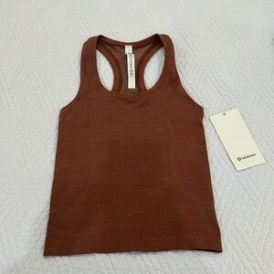 Lululemon Swiftly Tech Racerback 2.0 Race Length